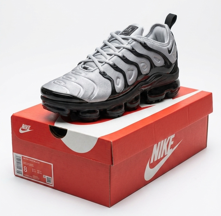 Nike Air VaporMax Plus wavy